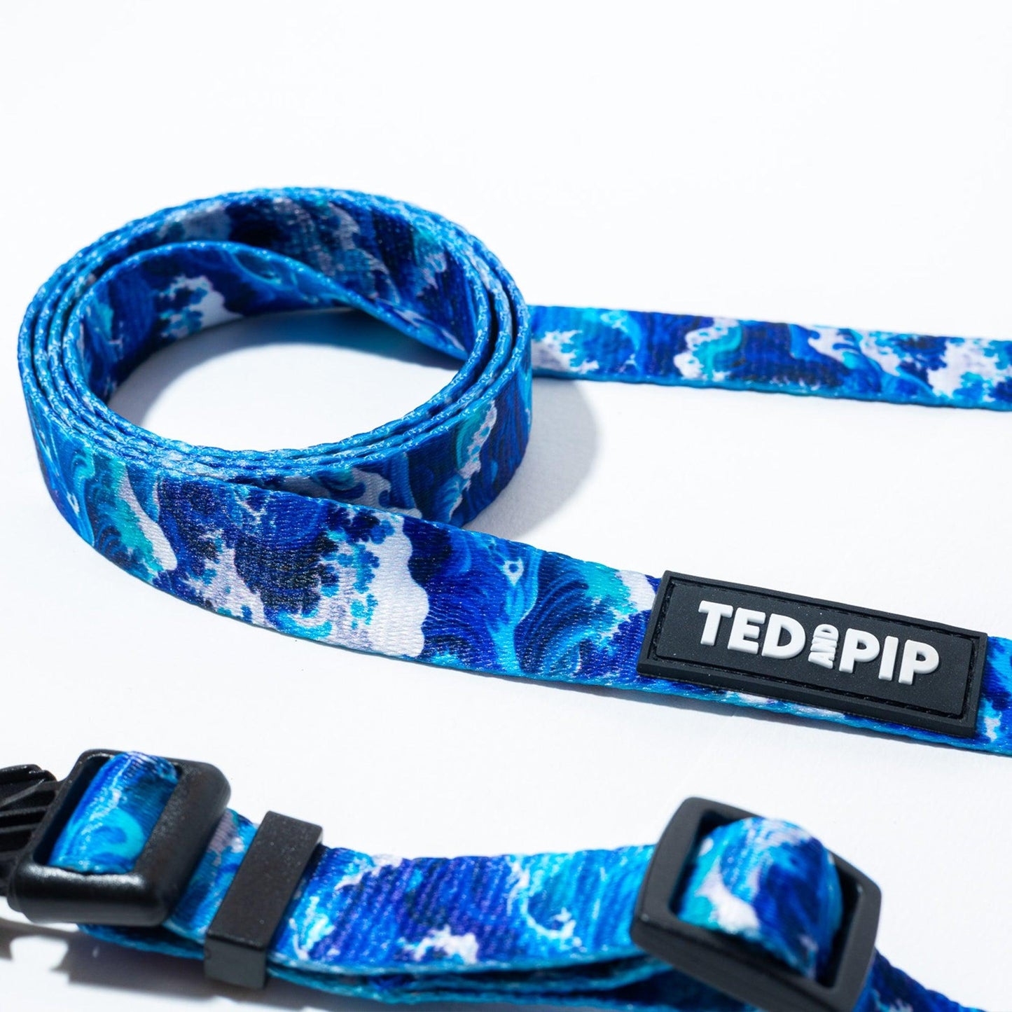 Ocean Waves - Stylish Lead & Collar Set - Ted & Pip - Stylish Premium Dogwear