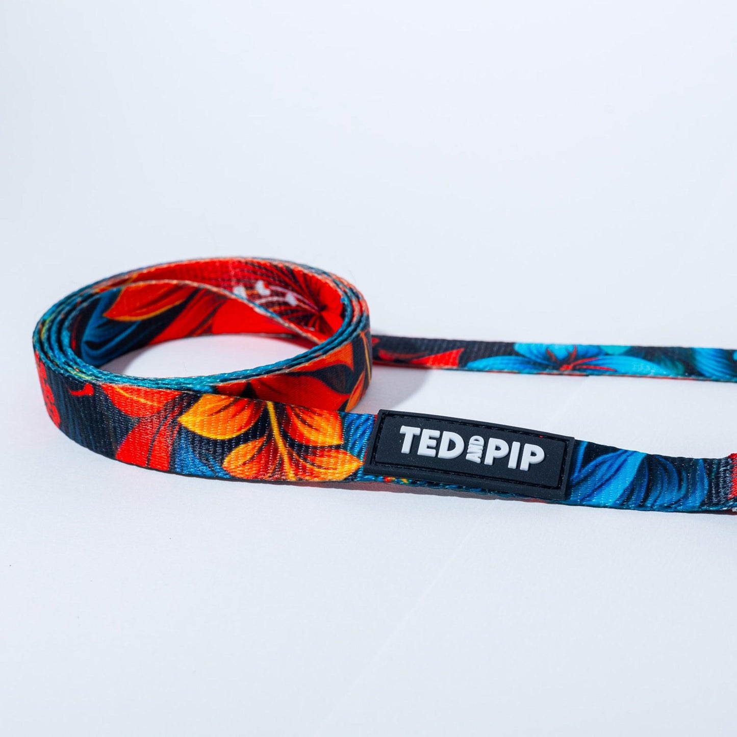 Scarlet Lily - Stylish Dog Lead - Ted & Pip - Stylish Premium Dogwear