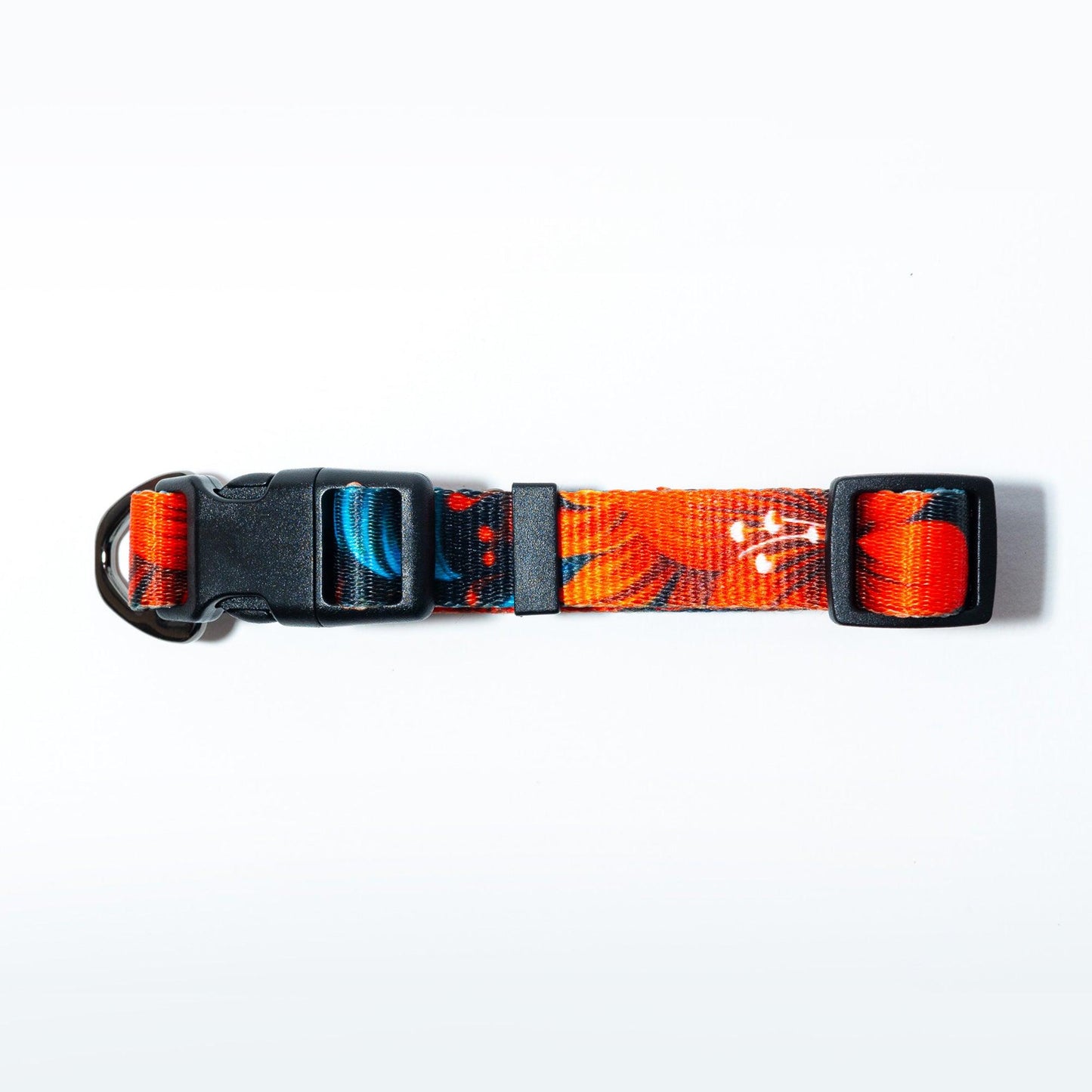 Scarlet Lily - Stylish Dog Collar - Ted & Pip - Stylish Premium Dogwear